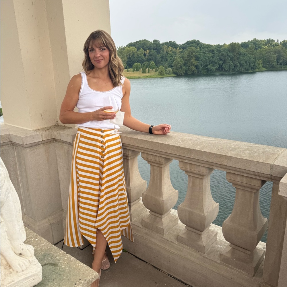 Top shop Asymmetrical Midi White/Yellow Striped Handkerchief Skirt w/ Buttons - Picture 6 of 6